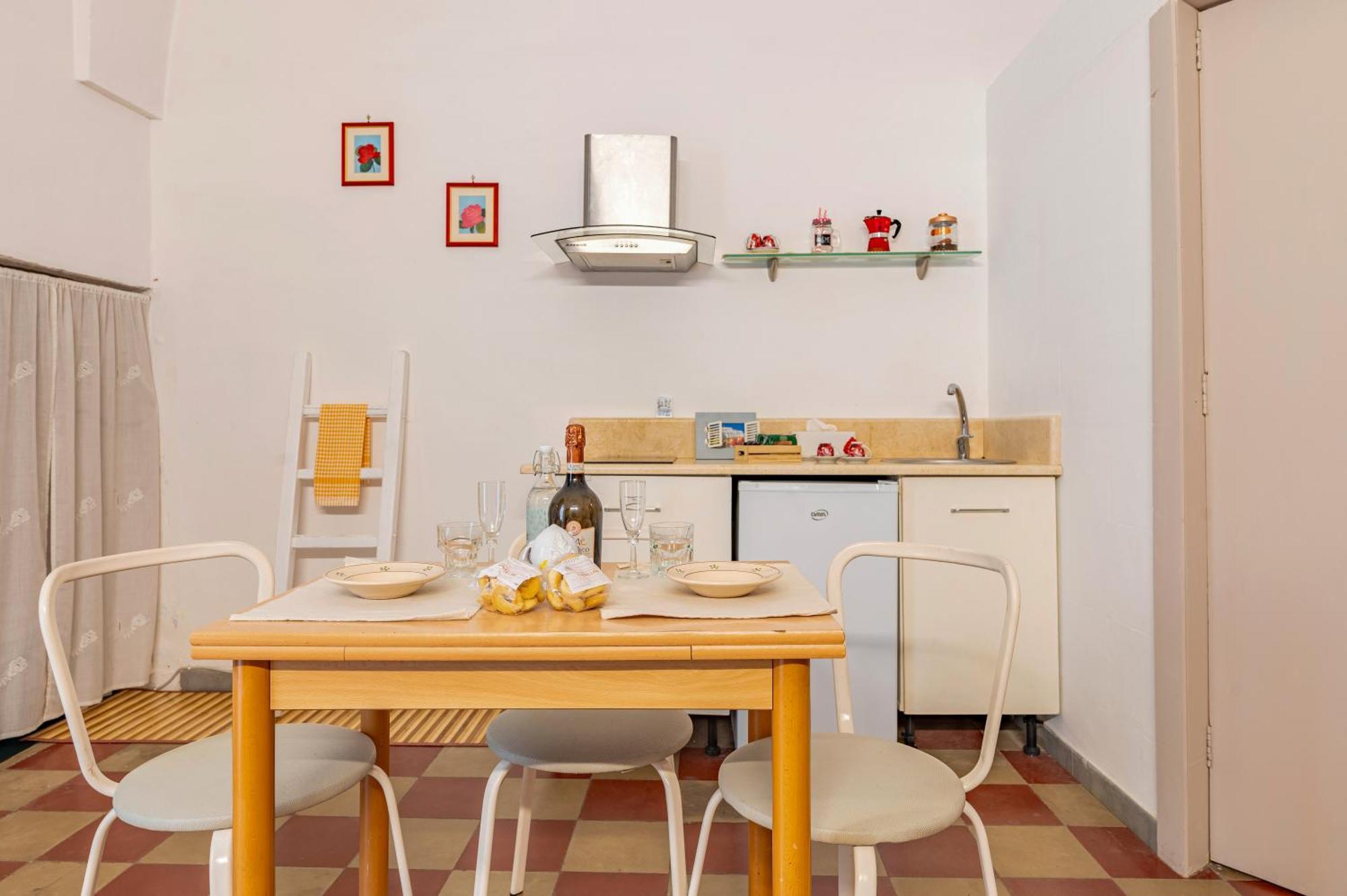 Γενος - Ghenos Apartman Ostuni Kültér fotó